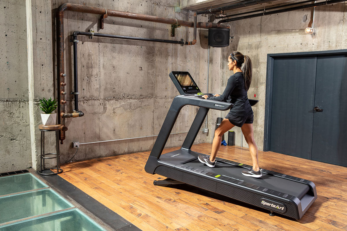 SportsArt, T674 Elite Treadmill, 16" Senza Touchscreen