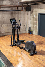 SportsArt, E874 Elite Elliptical, 13" Senza Touchscreen