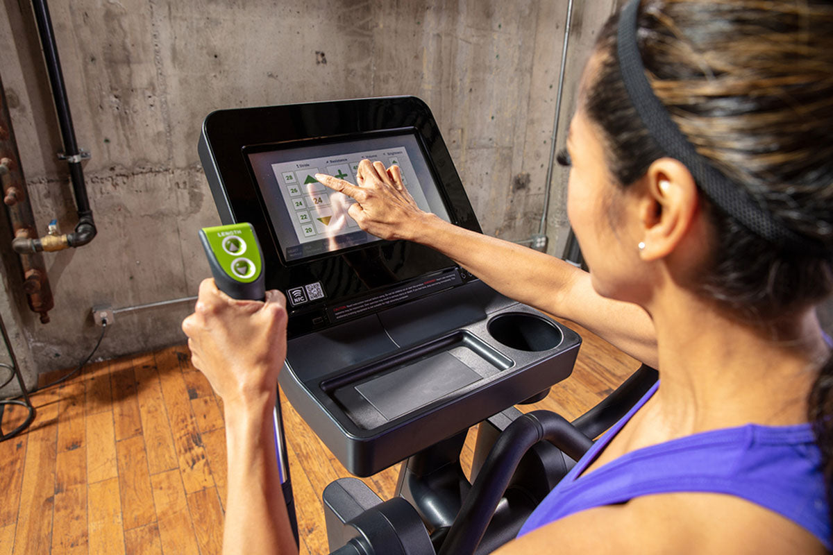 SportsArt, E874 Elite Elliptical, 13" Senza Touchscreen