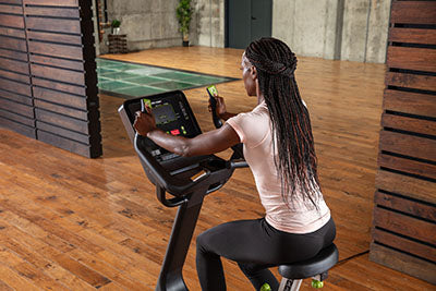 SportsArt G574U Elite Eco-Powr Upright Cycle
