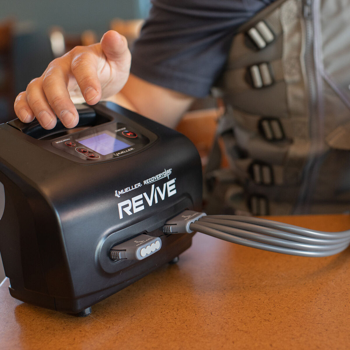 Mueller RecoveryCare REVIVE, M4 Console